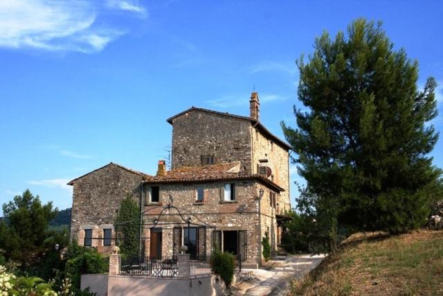 Gli Appartamenti Di Torre Bertona Todi Exterior foto